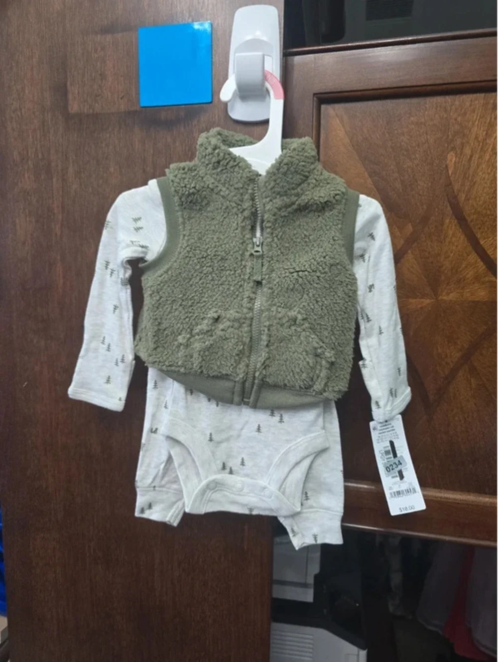 Newborn brand new three piece outfit, set from carter's item 234G5
